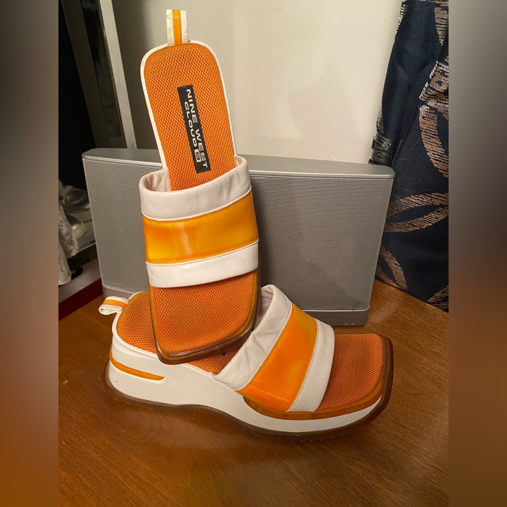 Vintage orange Nine West platform sandal - Picture 6 of 6